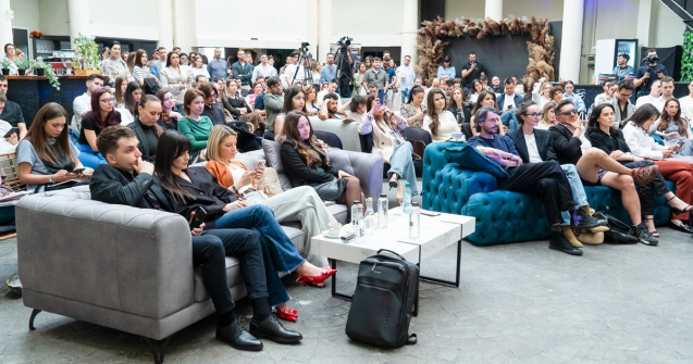 Discuții sincere despre subiectele care îi „dor” pe Modern Owners - FOMO - The Festival Of Modern Owners anunță scenele dedicate speakerilor, antreprenorilor și experților români