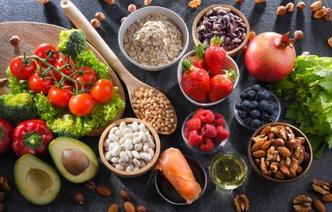 Dieta pentru constipație: ce să mănânci, ce să eviți și un meniu...