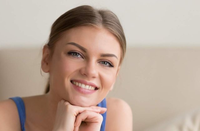 Ritualuri de regenerare: Cum să &icirc;i redai tenului tău strălucirea și fermitatea &icirc;n mod natural