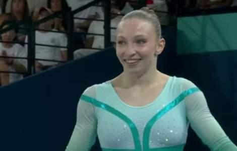 Gimnasta Ana Bărbosu, suspendată doi ani pentru încălcarea...