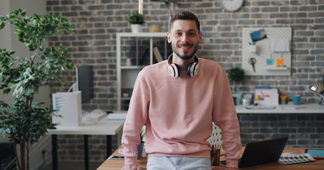 5 pași esențiali pentru a-ți transforma pasiunea într-o carieră independentă