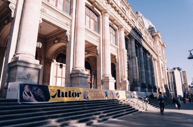 Aproape 3.000 de vizitatori la AUTOR 2026: bijuteria contemporană a adus publicul &icirc;n Lapidariumul Muzeului Național de Istorie