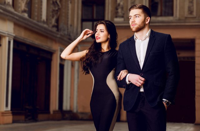 4 reguli de stil pentru a fi cea mai elegantă invitată la nunțile acestui sezon