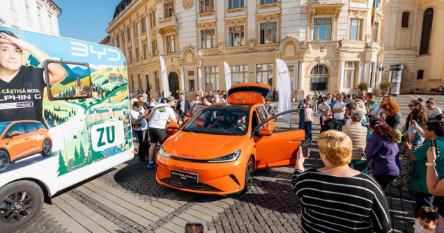 UN ASCULTĂTOR RADIO ZU VA DEVENI PROPRIETARUL celui mai nou BYD Dolphin