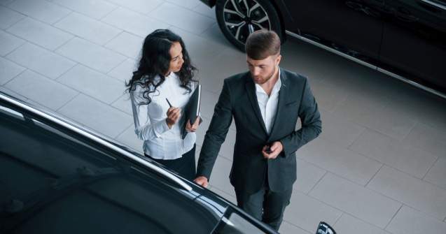 Cum compari corect ofertele de credit auto înainte să semnezi contractul