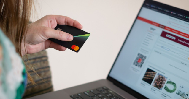 Top opțiuni de credit cu buletinul în România. Ce trebuie să compari?