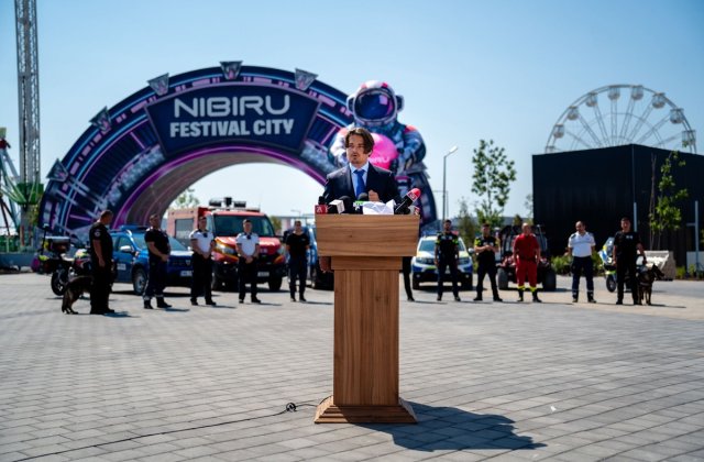 Beach, Please!, cel mai mare festival din Europa, dă startul celei de a 5-a ediții și deschide porțile stațiunii NIBIRU
