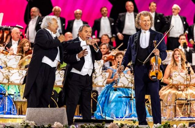 Andr&eacute; Rieu revine pe marile ecrane la Happy Cinema cu concertul aniversar &bdquo;Viva Maastricht!&rdquo;, dedicat celor 20 de ani ale celebrelor spectacole