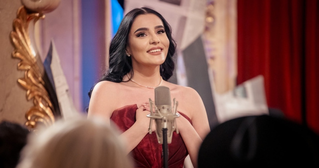 De la bursieră Tinere Talente la solistă pe scena Concertului Regal Caritabil