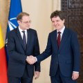 Guvernul Niculescu, între votul Parlamentului și riscul anticipatelor. Premierul desemnat, față în față cu Alessandra Stoicescu, astăzi