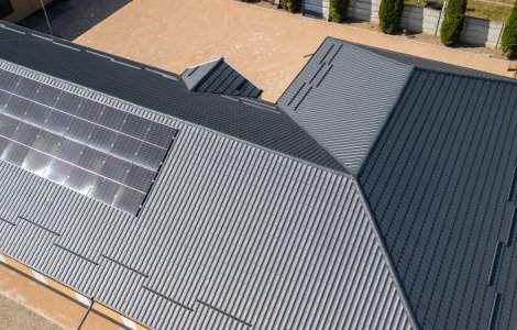 Acoperiș pregătit pentru fotovoltaice: ce accesorii de acoperiș...