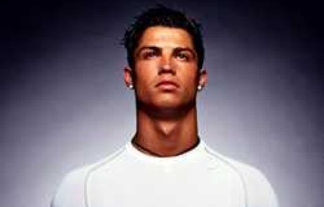 Cristiano Ronaldo, cel mai bun fotbalist al sezonului