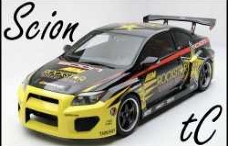 O masina facuta special pentru drifturi