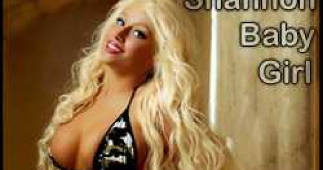 Blonda Shannon: Complet naturala!