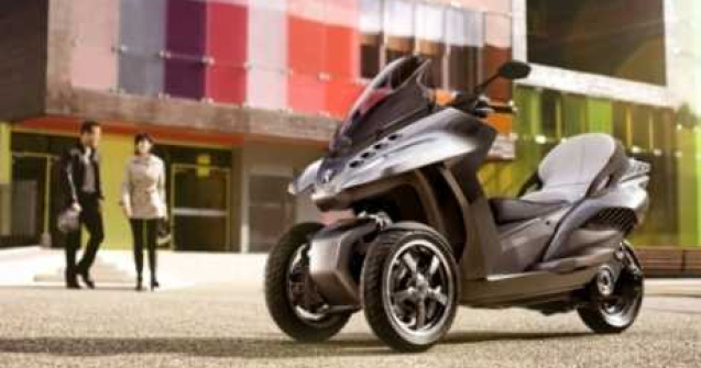 Peugeot face senzatie cu noul HYbrid3 Evolution!