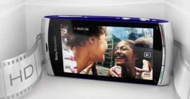 Sony Ericsson Vivaz: Stie HD, permite si convorbiri