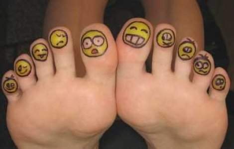  Top  Degetele pot fi chiar simpatice!