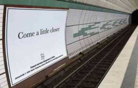  Top  Top 10 cele mai surprinzatoare reclame