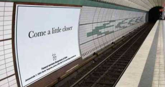  Top  Top 10 cele mai surprinzatoare reclame