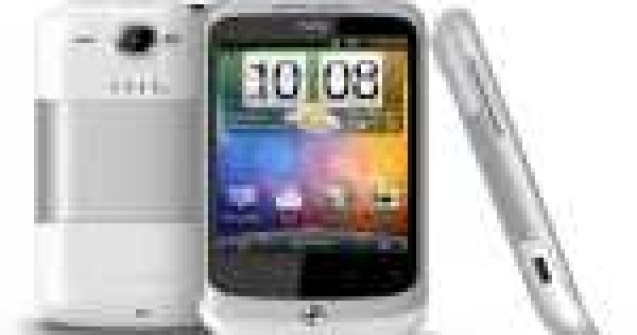HTC Wildfire: Smartphone accesibil cu Android 2.1