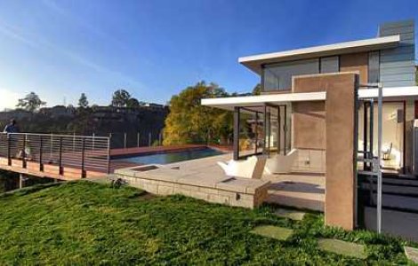 Ti-ar placea sa locuiesti in aceasta vila, langa Los Angeles?
