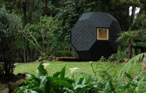 Foisorul din gradina...