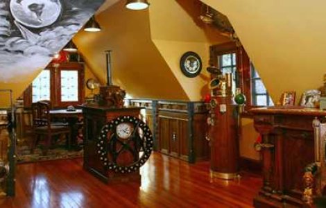 Ai locui aici? O casa steampunk fascinanta!