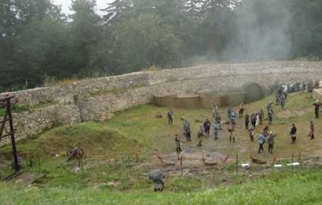 Traim intr-o tara frumoasa: Numele Trandafirului si masinile de cusut Singer