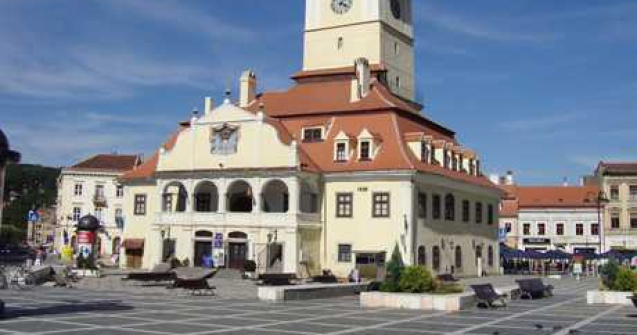 Traim intr-o tara frumoasa: Orasul de sub Tampa