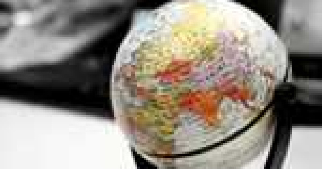 Funny: Badea si Huidu au ramas singuri pe Pamant