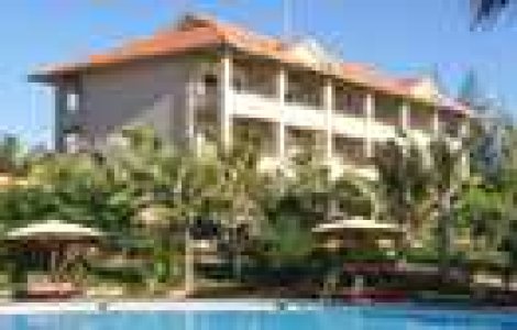 Travel tip: Nu scrie un review negativ despre hotelul in care inca stai!