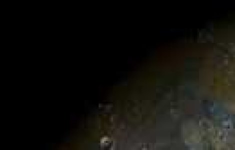 Super fotografie: Aproape ca poti atinge Luna!