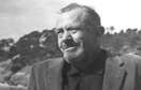 Din vanzator de masini a devenit scriitor celebru. Si nu e singurul.