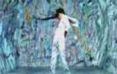 Fata lui Will Smith isi scoate primul clip!