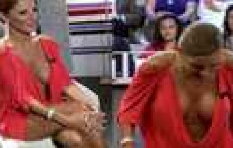  Top  Nu rata: Prezentatoarele din Spania...