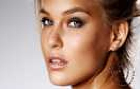 Super fotografii: Ea este iubita lui Leo DiCaprio!