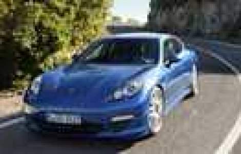 Porsche Panamera S Hybrid &#8211; Lux, sport si consum de 6,8 l/100 km