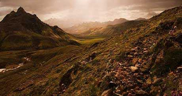  Top  ISLANDA: Incredibilul taram al lui Thor