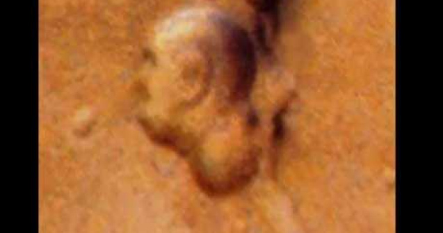 O poza controversata: Chipul lui Lenin apare pe Marte?