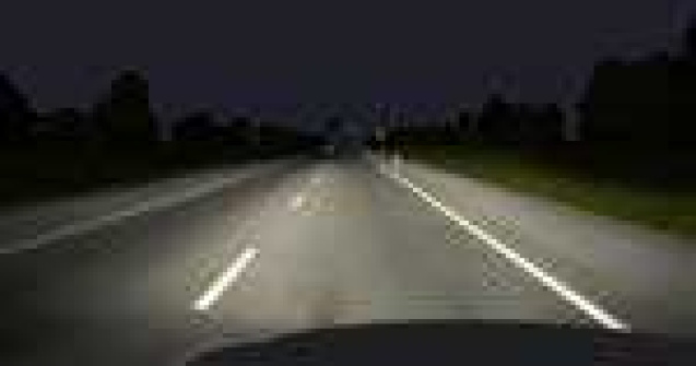 Raza care iti arata pietonii noaptea: BMW Dynamic Light