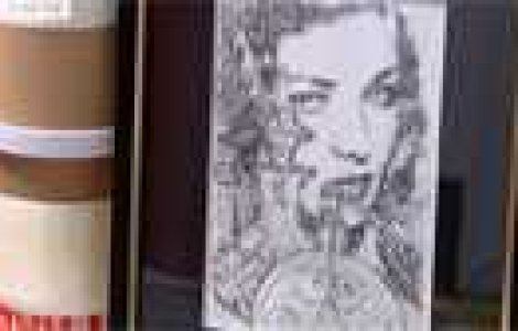 Asa se deseneaza cu... masina de scris!