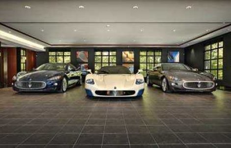  Top  Asa arata un garaj perfect, cu tot cu masini!