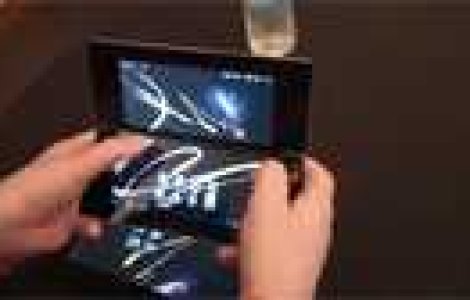 Sony lanseaza cea mai ciudata tableta de pe piata