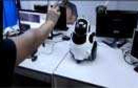 QBO: Robotul DJ care intelege semnele mainilor