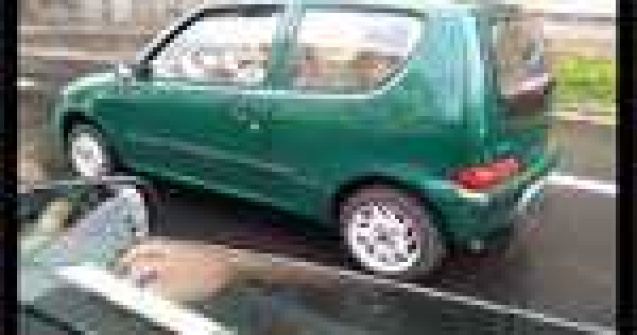 Femeie la volan: Capitolul frana de mana!