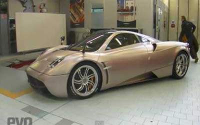 Pagani Huayra: Masina de 1...