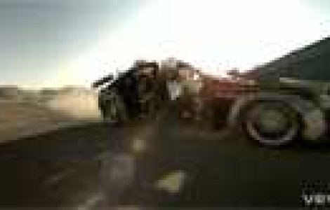 JaY Z si Kanye West distrug un Maybach in noul videoclip