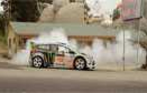 Gymkhana 4: Cel mai EXTREM pilot de raliu din lume!