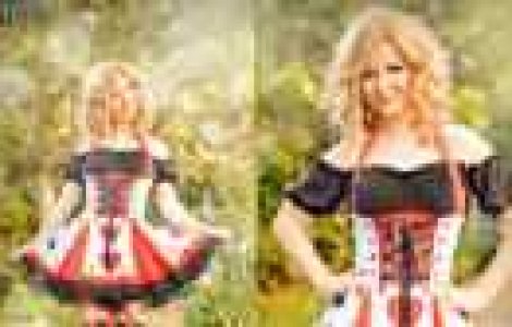 Alessia le ofera fanilor un costum de Halloween