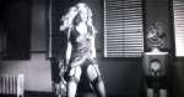 Beyonce face stripteasse in ultimul videoclip